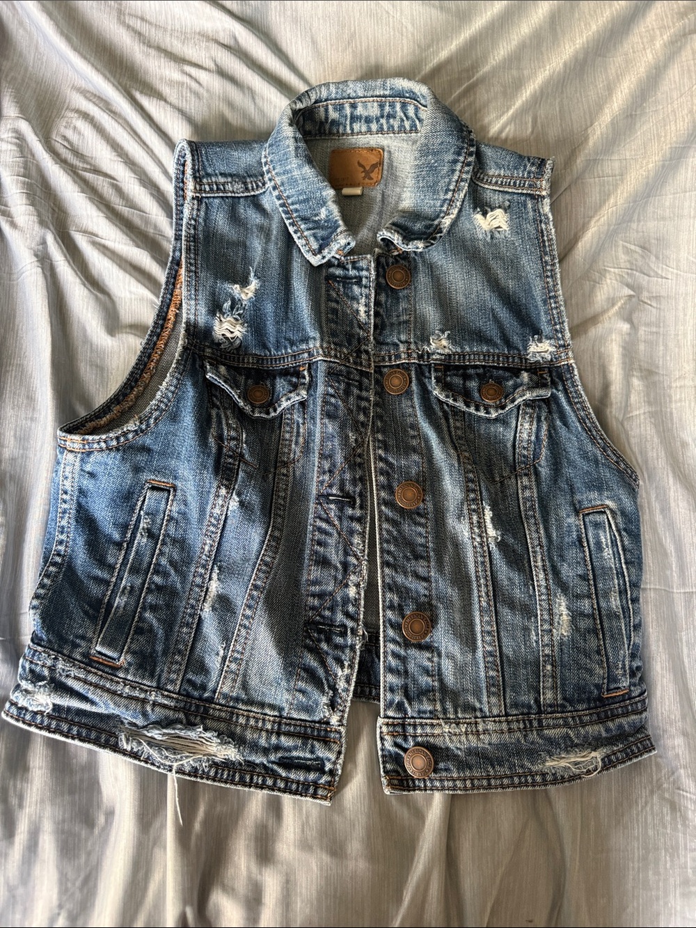 Distressed Jean Vest. Small